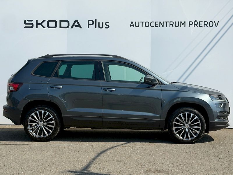 Škoda Karoq (2020) 1.5 TSI 110kW DSG Style - fotka 31 z 35