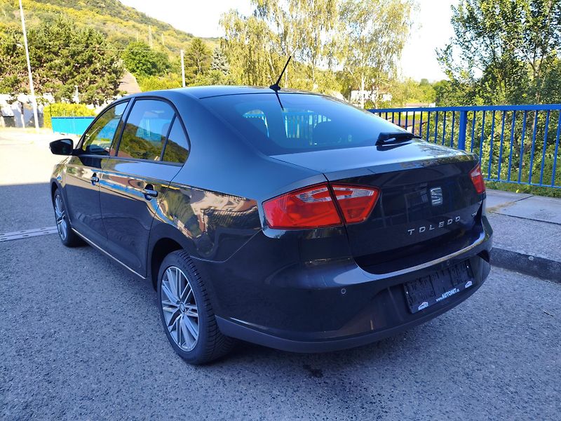 Seat Toledo (2016) 1,2 TSI 81Kw Style - fotka 7 z 32