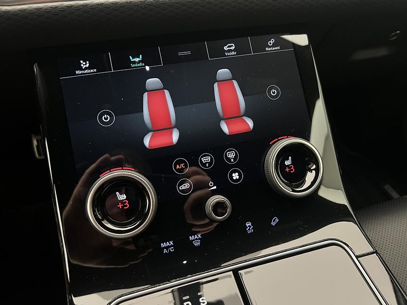 Land Rover Range Rover Velar D300 S AWD AUT CZ - fotka 35 z 47