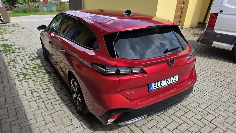 Peugeot 308 (2022) Výborný stav - fotka 11 z 11