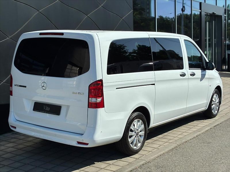 Mercedes-Benz Vito 2,0 114 CDI / Tourer Select / - fotka 16 z 16