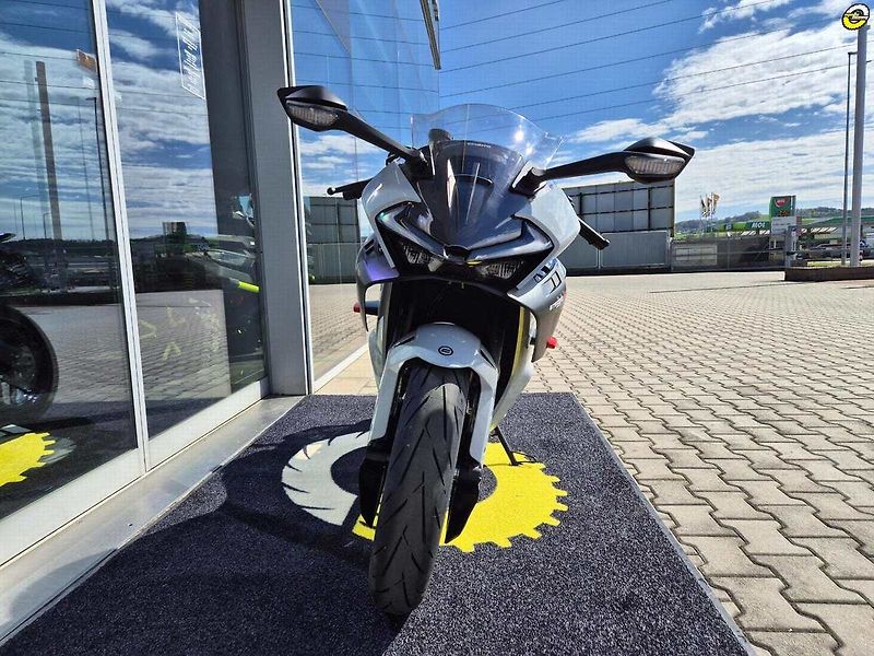 CFMOTO (2026) 675 SR-R - SKLADEM - fotka 30 z 43