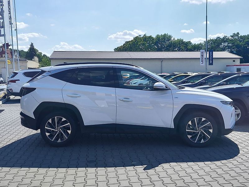 Hyundai Tucson 1.6 T-GDI/110kW Smart Navi - fotka 4 z 30