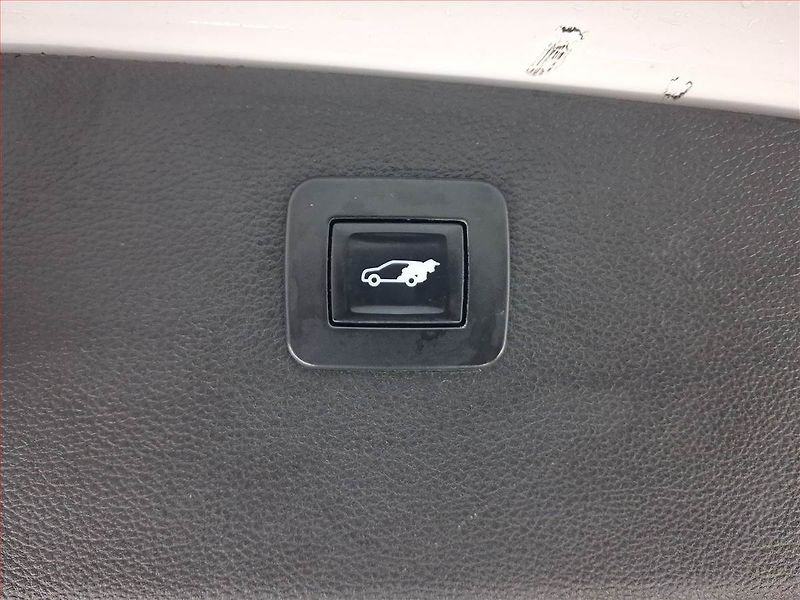 Opel Astra (2021) 1.5 CDTI, Automat, Kůže, Navi - fotka 24 z 26