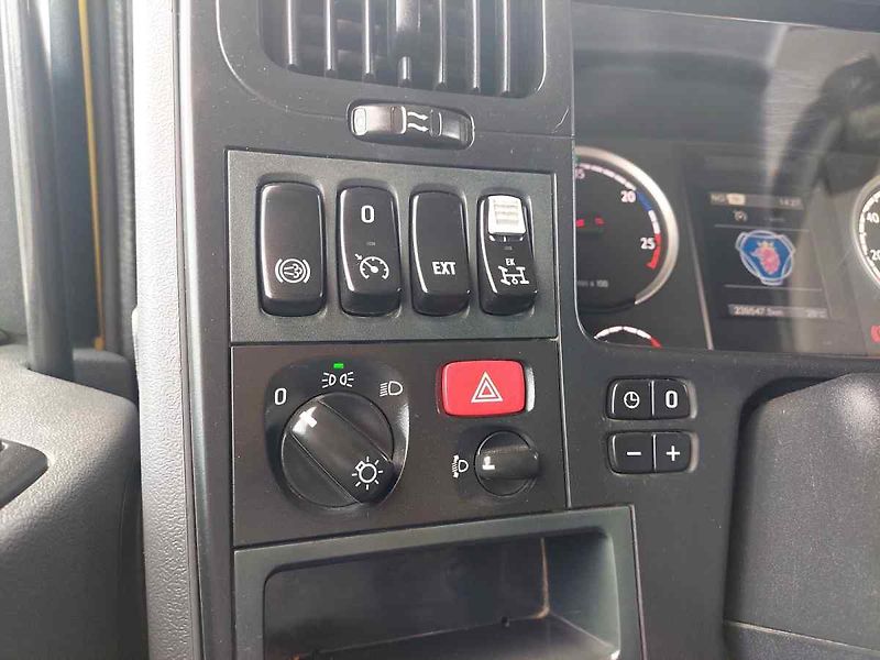 Scania Ostatní G400 CB8X4MHZ Stetter AM 9 FHC - fotka 69 z 81