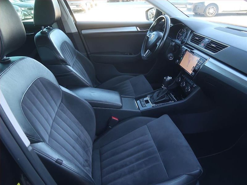 Škoda Superb (2018) Style 2.0 TDI, Automat - fotka 9 z 19