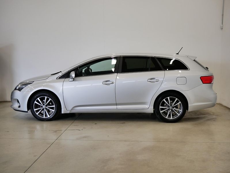 Toyota Avensis - fotka 3 z 24
