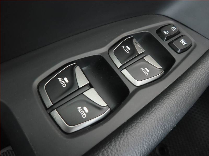 Hyundai Santa Fe (2015) Premium 2.2 CRDi, 4X4 - fotka 15 z 15