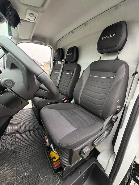 Iveco Daily 3,0 35S18HA8V 16cm3 - fotka 36 z 38