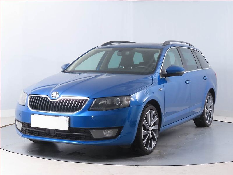 Škoda Octavia (2015) Laurin&Klement 2.0 TDI, 4X4 - fotka 2 z 20