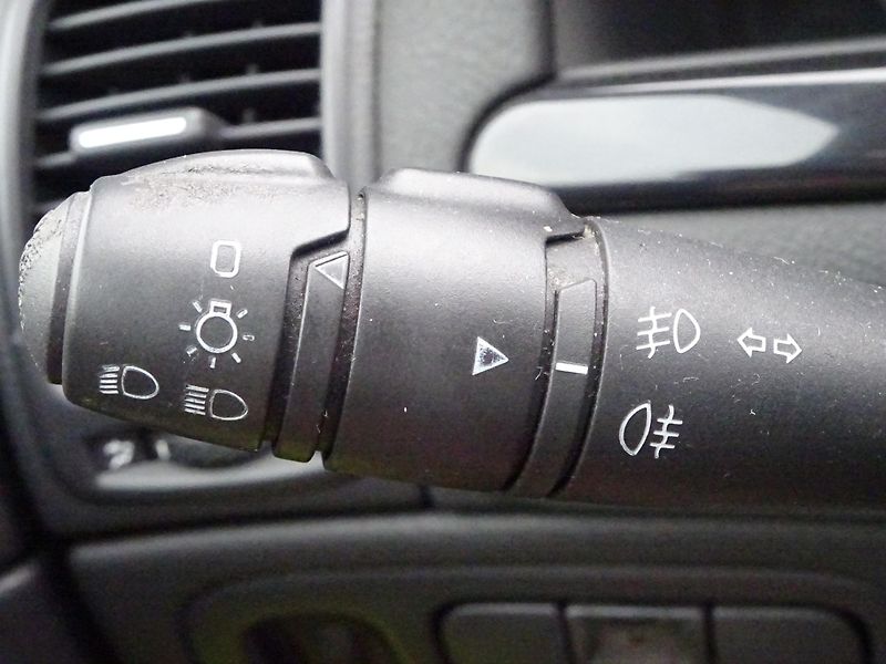Renault Laguna 2.0dCi 110kW KŮŽE SERVIS DPH - fotka 19 z 24