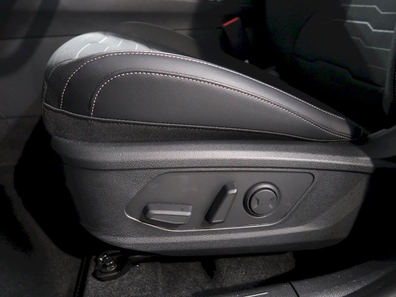 Kia Sportage (2025) TOP 1.6T-GDI DCT 110KW - fotka 14 z 34