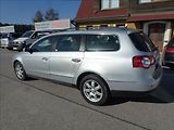 Volkswagen Passat 2,0 TDi  Comfort - náhled 13