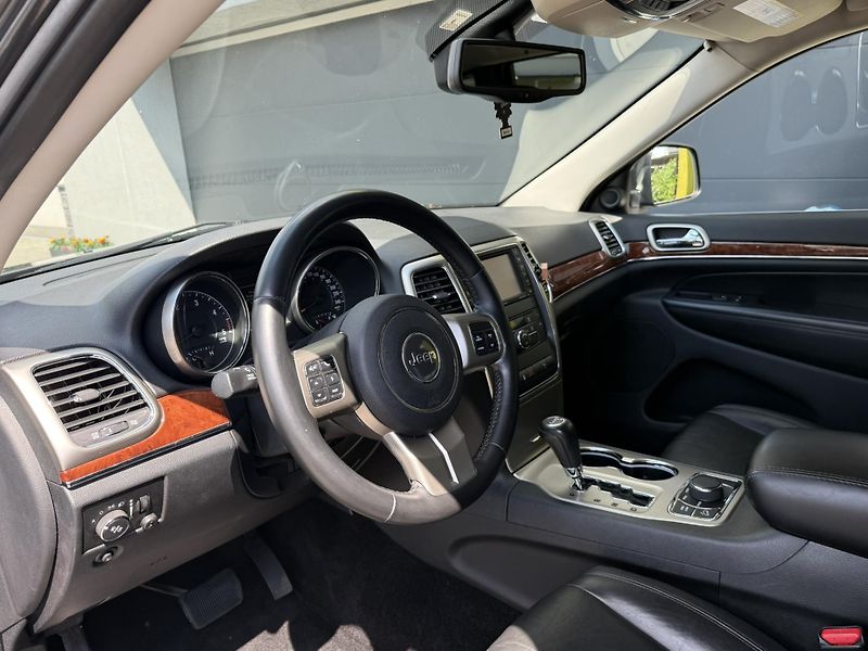 Jeep Grand Cherokee (2011) 3.0CRDi 177kW ! LIMITED !! TZ! - fotka 5 z 19