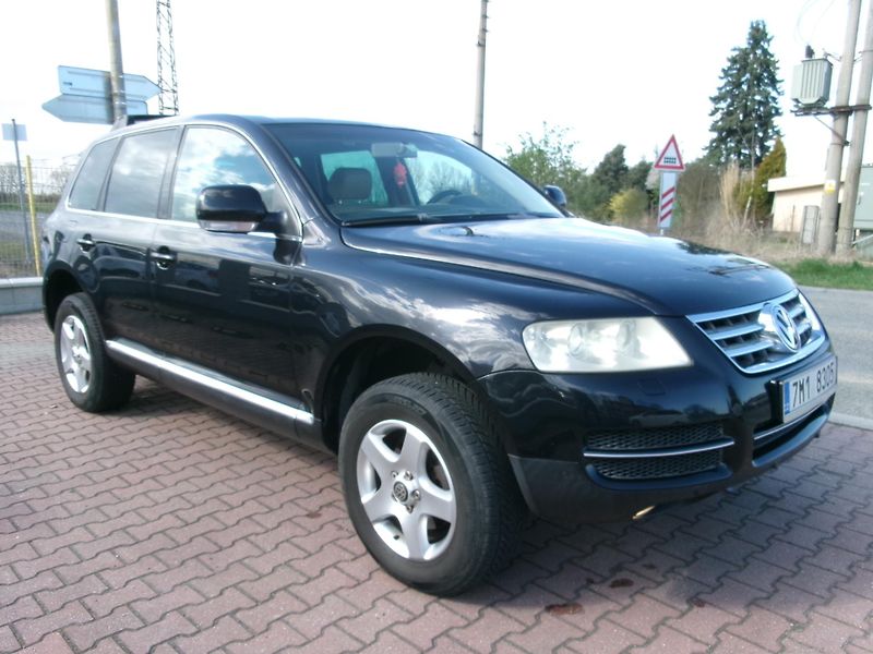 Volkswagen Touareg (2004) 2,5TDI DSG AC TEMP ALU  - fotka 9 z 24