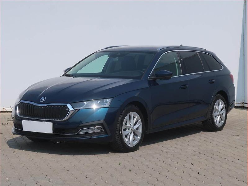 Škoda Octavia (2022) Style 2.0 TDI, Navi, Tempomat - fotka 2 z 18