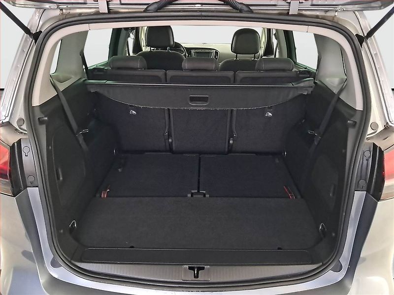 Opel Zafira (2018) 1.6 Turbo, 7 míst, Serv.kniha - fotka 14 z 20