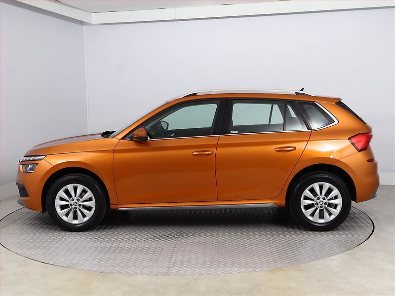 Škoda Kamiq (2022) Style 1.0 TSI, ČR,1.maj - fotka 3 z 18