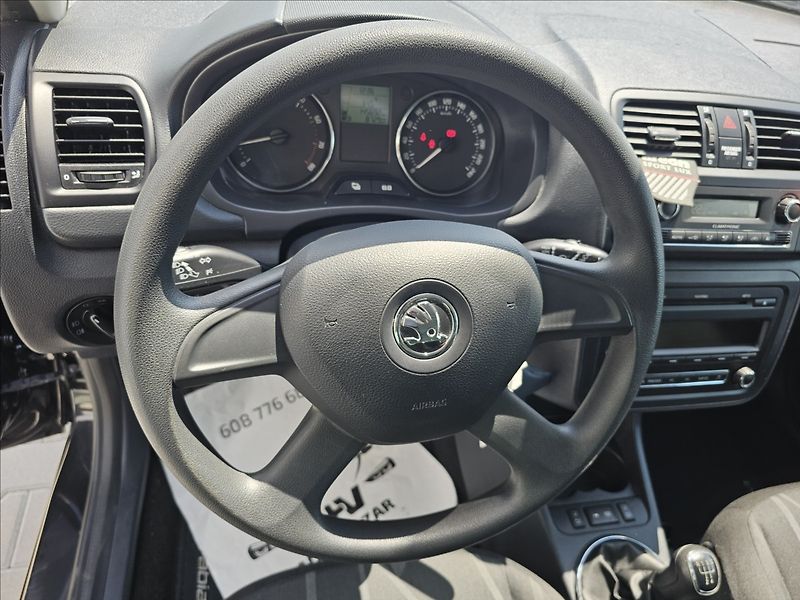 Škoda Fabia II 1,2TSi63KW Fresch - fotka 12 z 40
