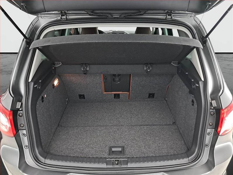 Volkswagen Tiguan (2011) R-Line 2.0 TSI, 4X4, Automat - fotka 14 z 22