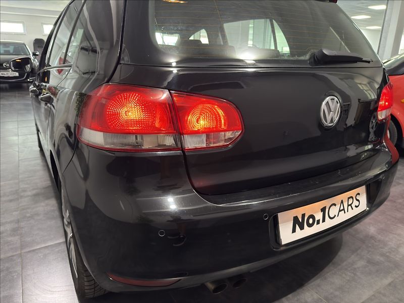 Volkswagen Golf 1,4   TSI 90 kW ČIDLA VÝHŘEV - fotka 23 z 28