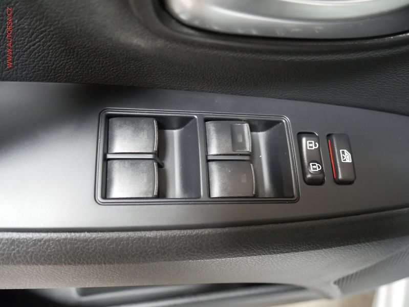 Toyota Avensis (2017) 1.8i, 2.maj,ČR, AT - fotka 22 z 23