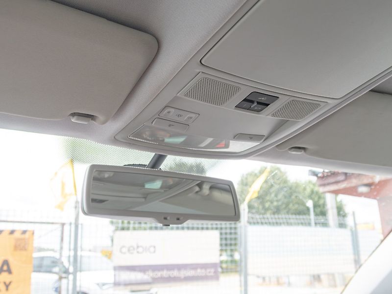 Volkswagen Tiguan (2009) ČR 2.0TDI 125KW – TAŽNÝ - fotka 29 z 50