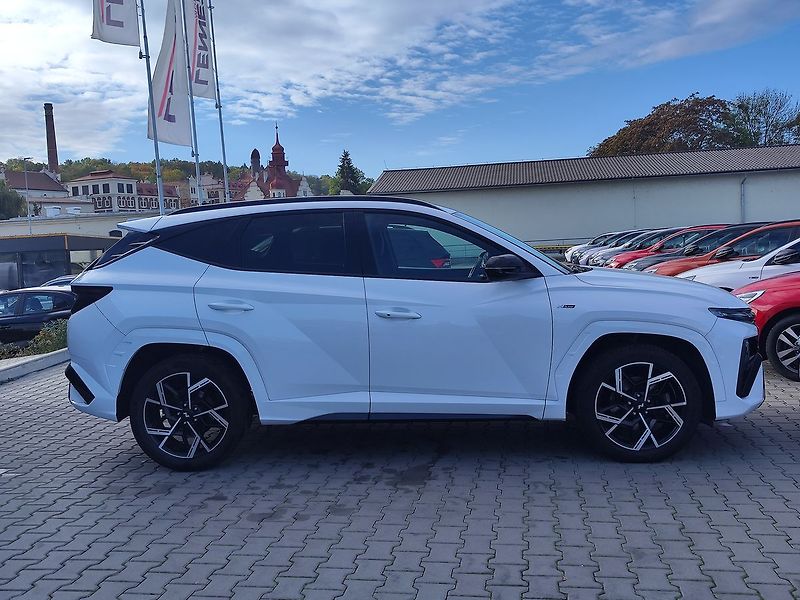 Hyundai Tucson 1.6 T-GDI/118kW N-Line DCT - fotka 4 z 34