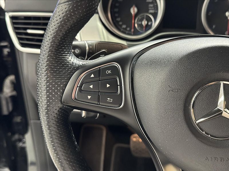 Mercedes-Benz GLE 350d AMG LINIE MULTIBEAM - fotka 8 z 20