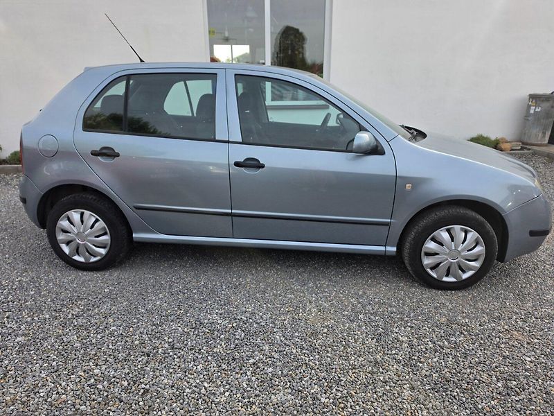 Škoda Fabia (2003) 1.4 i Serviska, Nová STK - fotka 2 z 19