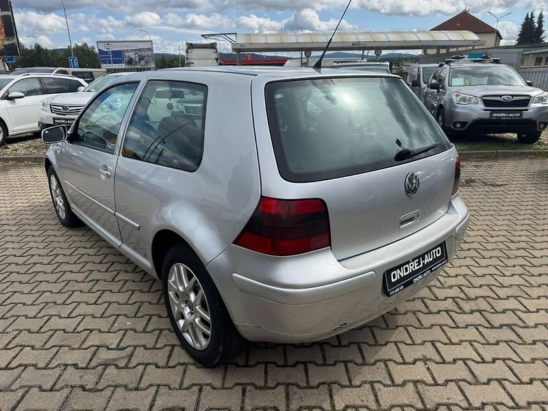 Volkswagen Golf (2003) 1,9 TDI 96 KW STK BRZDY - fotka 6 z 43