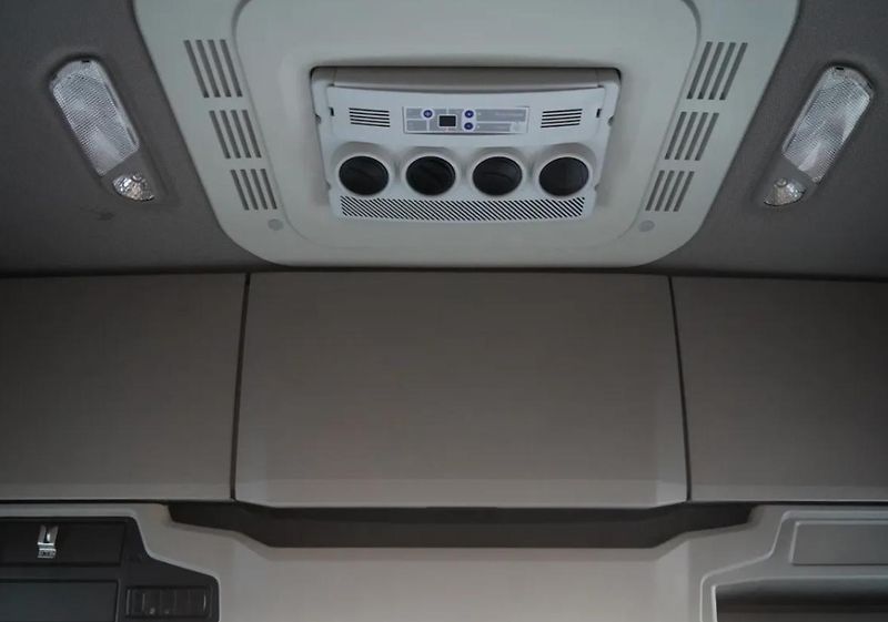 Scania (2019) R730 6x4 tahač 180t EURO 6 - fotka 22 z 25