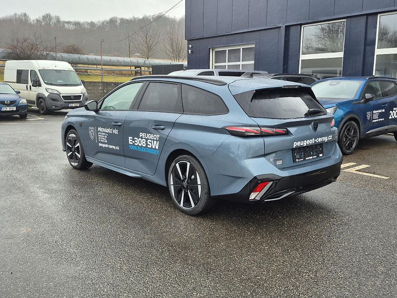 Peugeot 308 (2026) SW GT Elektro115 kW/156k 58kWh - fotka 3 z 26