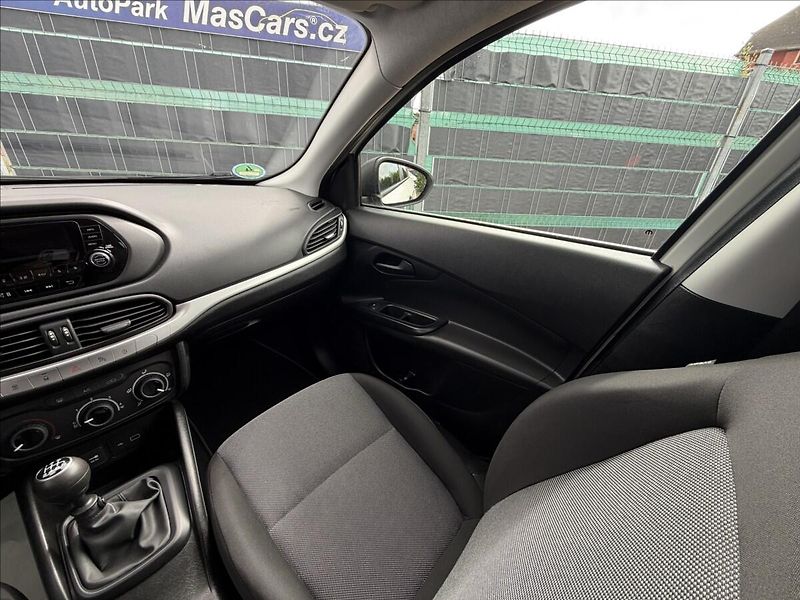 Fiat Tipo 1.4 Street - fotka 10 z 18