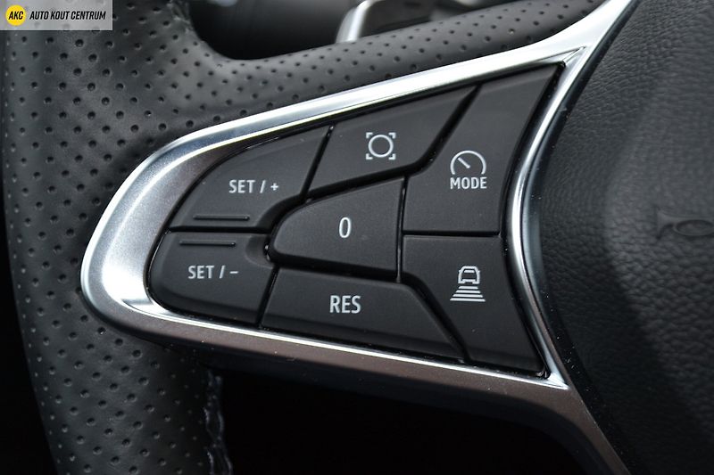 Renault Captur techno mild hybrid 160 EDC - fotka 38 z 49