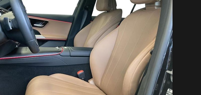 Mercedes-Benz Třídy E 300d e AllTerrain Béžová kůže - fotka 19 z 19