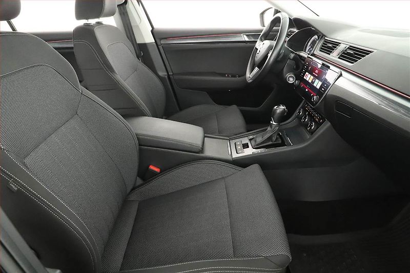 Škoda Superb (2020) Style 2.0 TDI, Automat, ČR - fotka 7 z 19