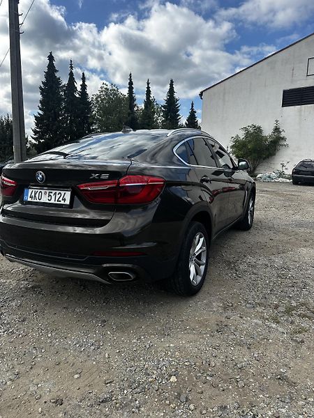 BMW X6 (2016) - fotka 2 z 14