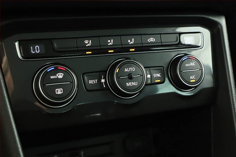 Volkswagen Tiguan (2017) 1.4 TSI, Tempomat - fotka 15 z 18