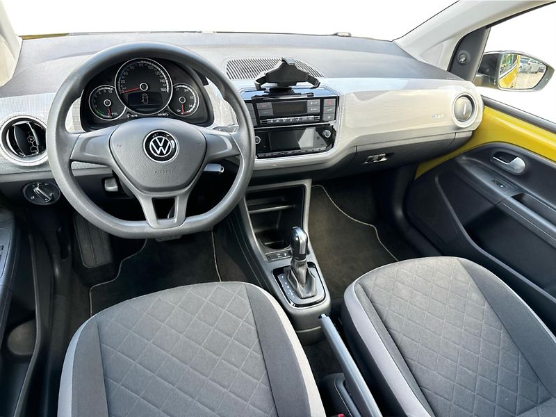 Volkswagen e-up! Style 61 kW SoH90 - fotka 10 z 19