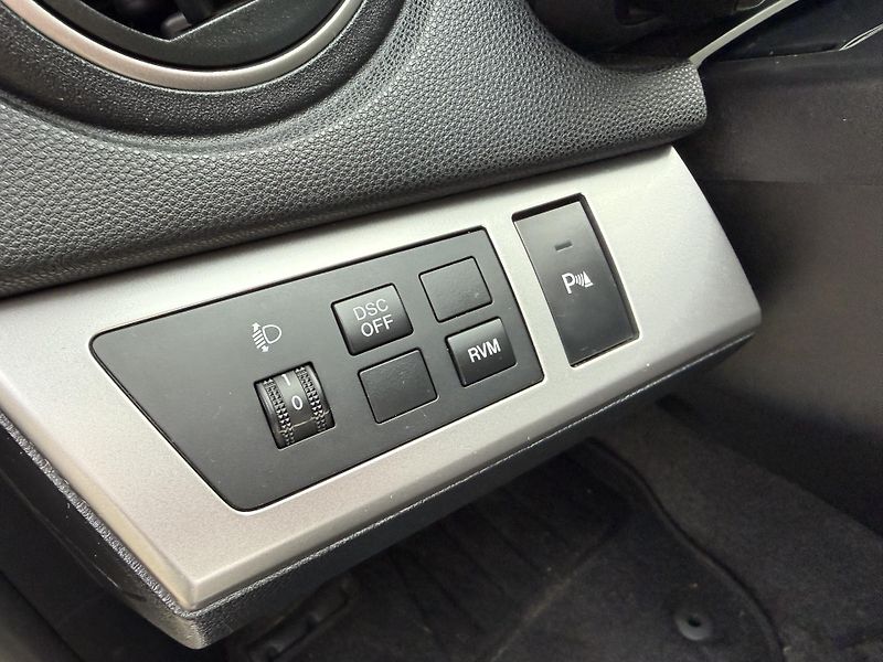 Mazda 3 2.0 Exclusive-Line AUTOMAT - fotka 28 z 33
