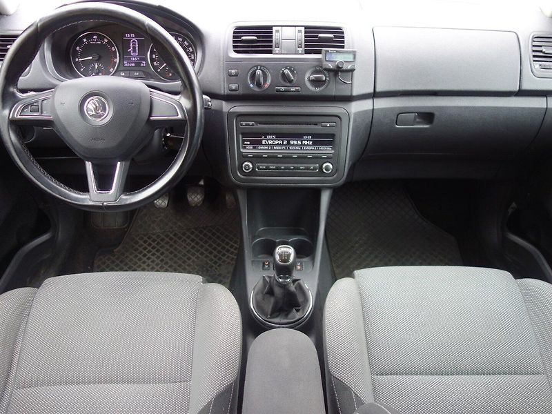 Škoda Fabia (2014) 1.2TSI 77kW -NOVÉ V ČR-DPH - fotka 8 z 40