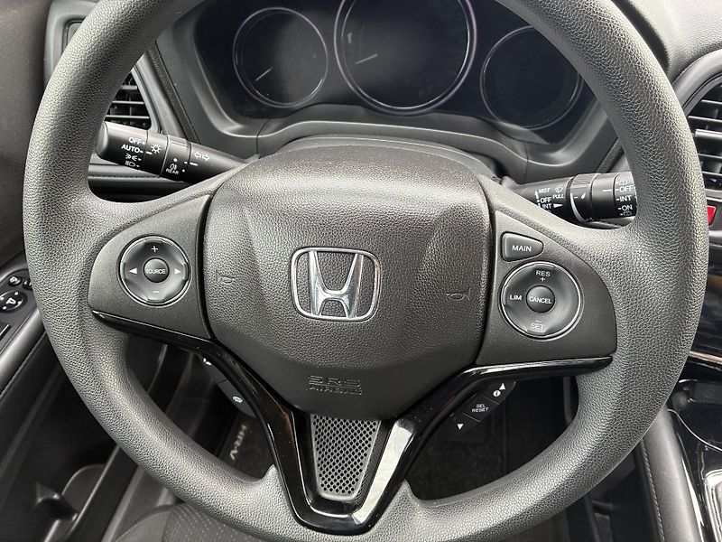 Honda HR-V (2019) 1,6i-DTEC Comfort 6MT *ZÁRUKA* - fotka 9 z 25