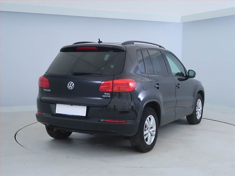 Volkswagen Tiguan (2014) 2.0 TDI, Serv.kniha, Tempomat - fotka 5 z 17