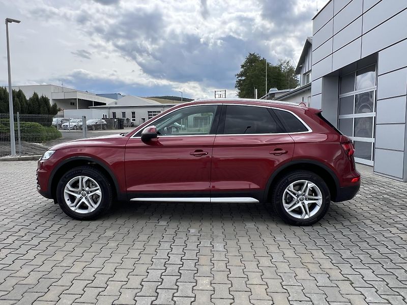 Audi Q5 (2019) 2.0 TDI 4x4 quattro - fotka 3 z 35