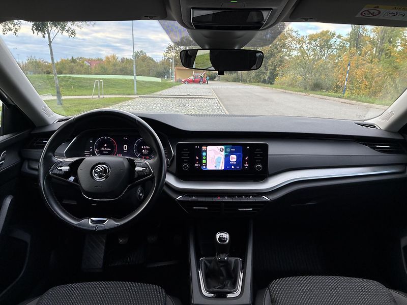Škoda Octavia IV 2,0 TDI Ambition - fotka 10 z 15