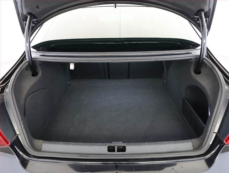 Volkswagen Passat CC (2010) 2.0 TDI BMT, 4X4, Automat - fotka 19 z 20