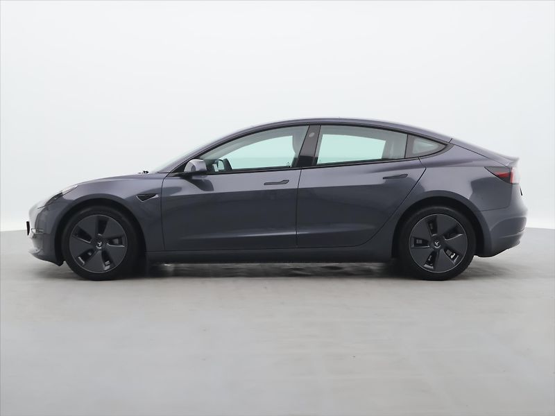 Tesla Model 3 Long Range 75kWh AWD sOH 93,2% - fotka 4 z 32