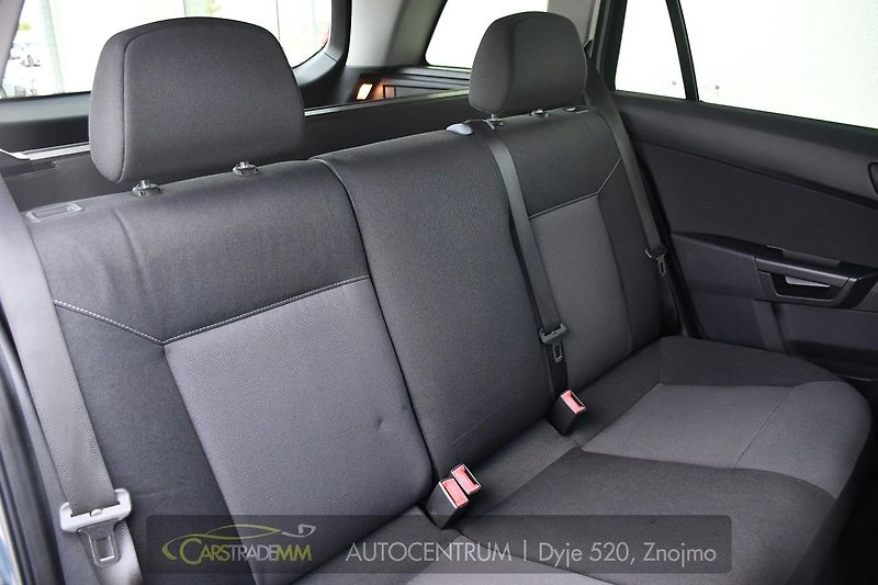 Opel Astra SW 1.6i SPORT A/C  - fotka 20 z 42