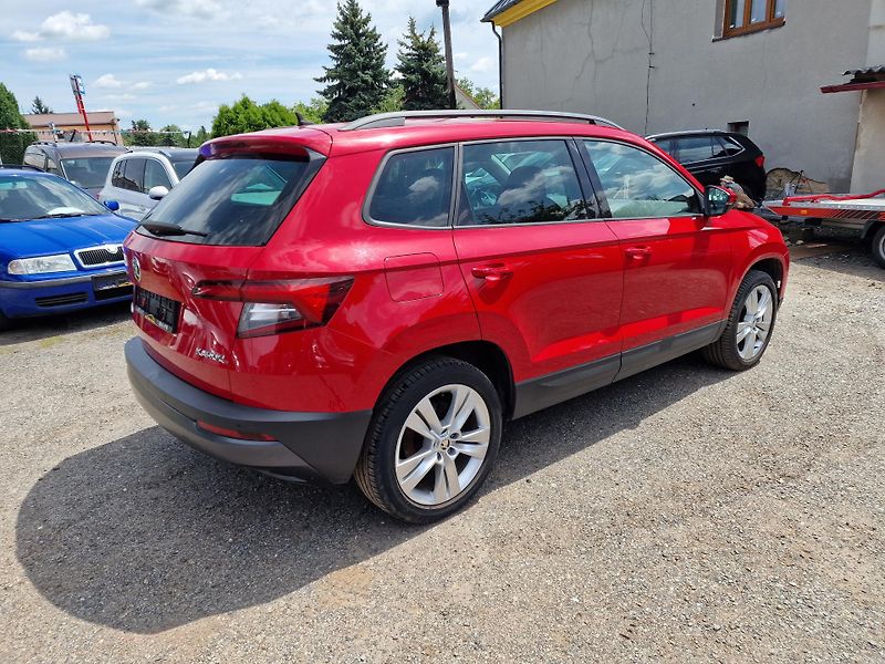 Škoda Karoq 1,6TDI STYLE NAVI WEBASTO - fotka 4 z 18